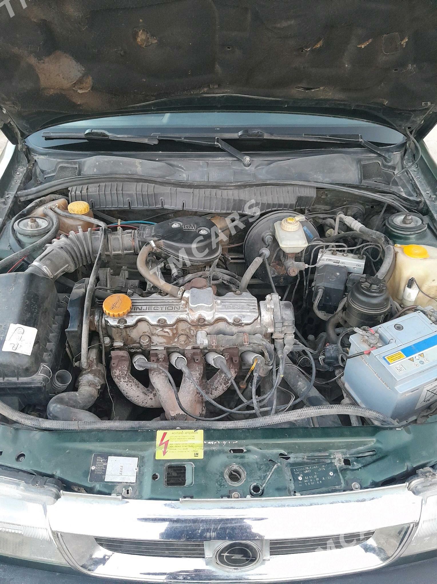 Opel Vectra 1995 - 33 000 TMT - Дашогуз - img 6