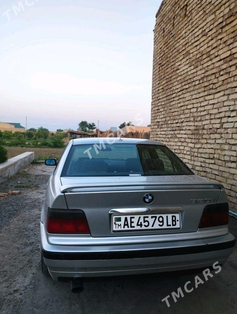 BMW 320 1994 - 45 000 TMT - Сакар - img 2