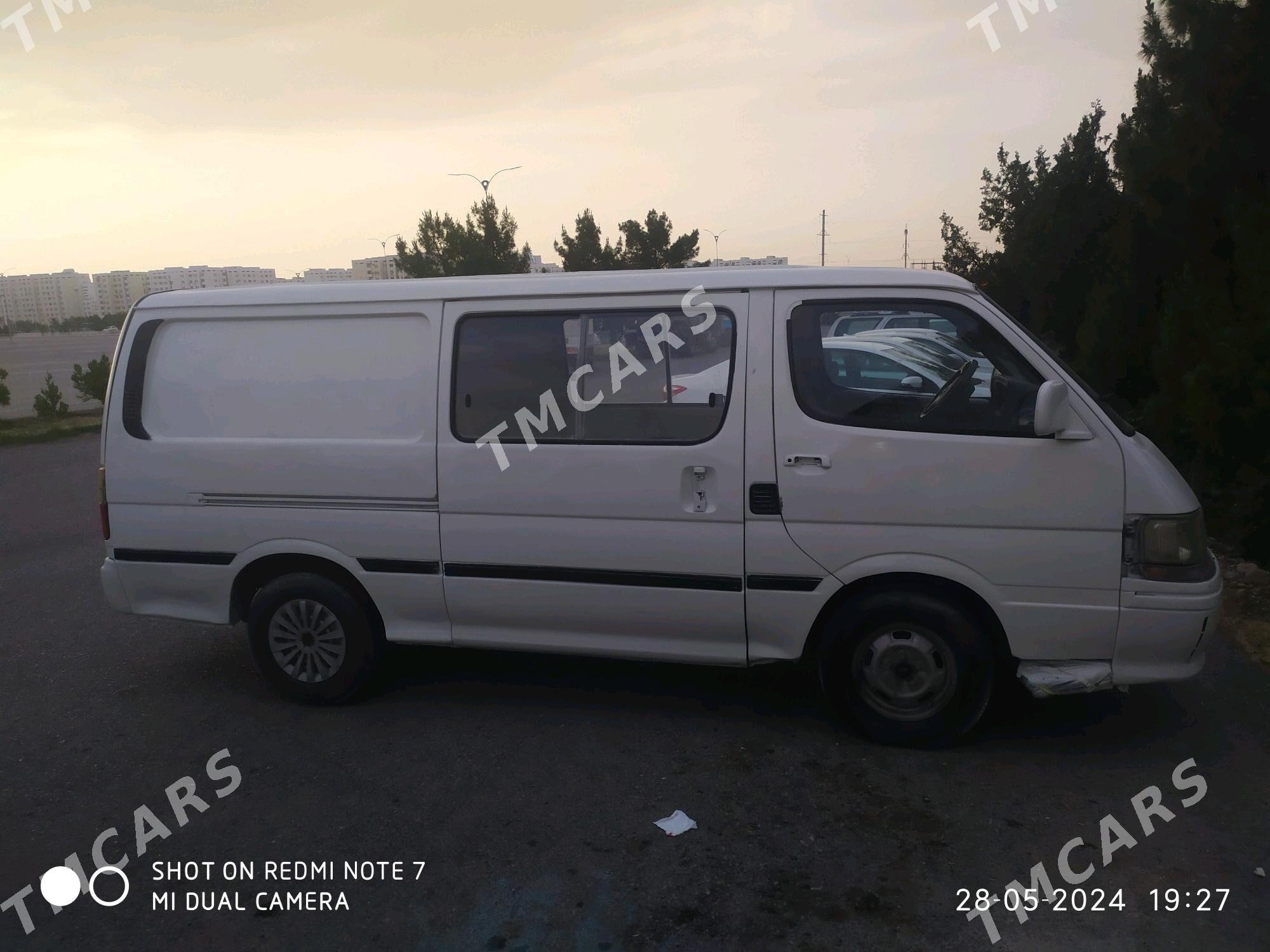 Toyota Hiace 2003 - 61 000 TMT - Aşgabat - img 5