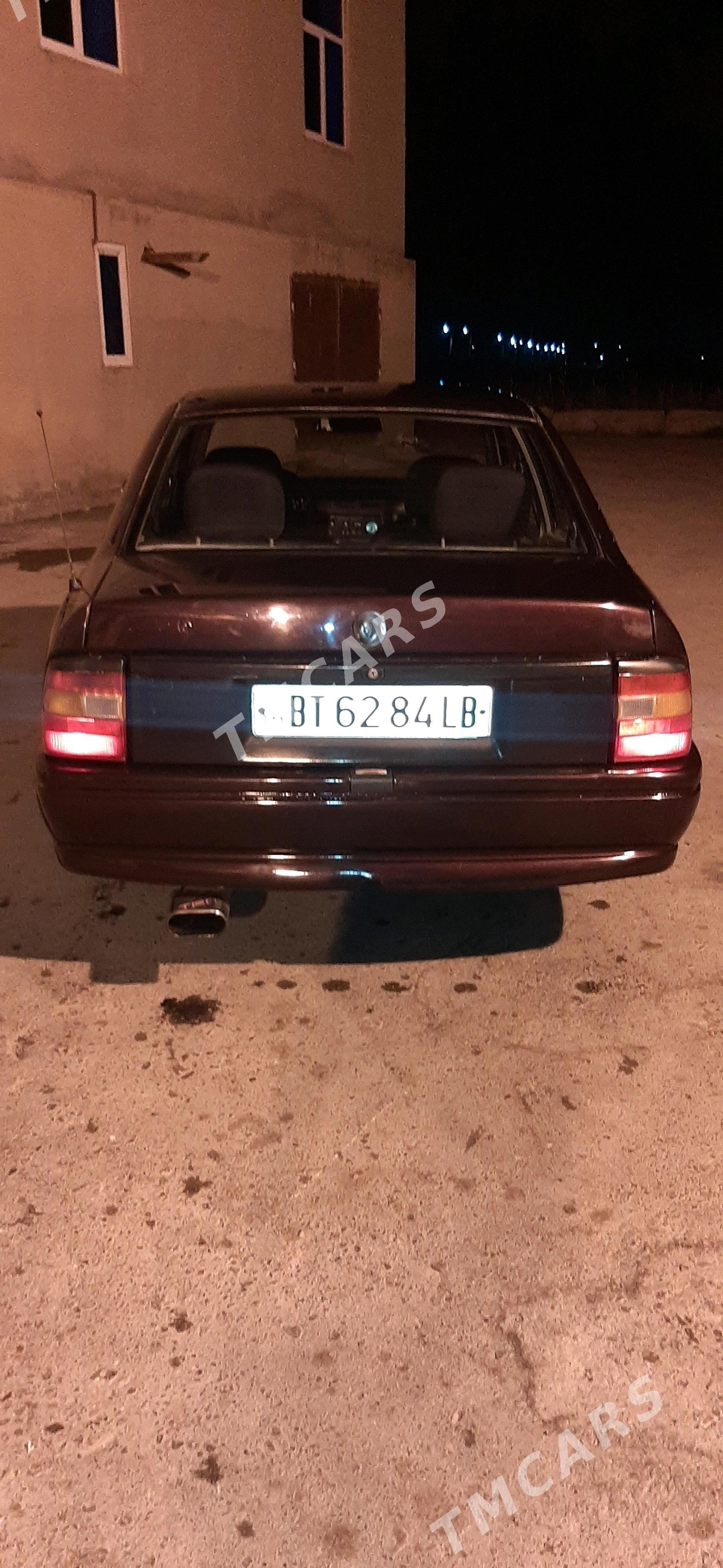 Opel Vectra 1992 - 35 000 TMT - Çärjew - img 4