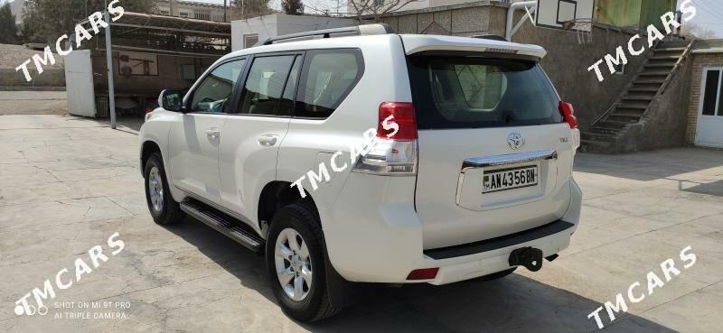 Toyota Land Cruiser Prado 2012 - 560 000 TMT - Türkmenbaşy - img 3