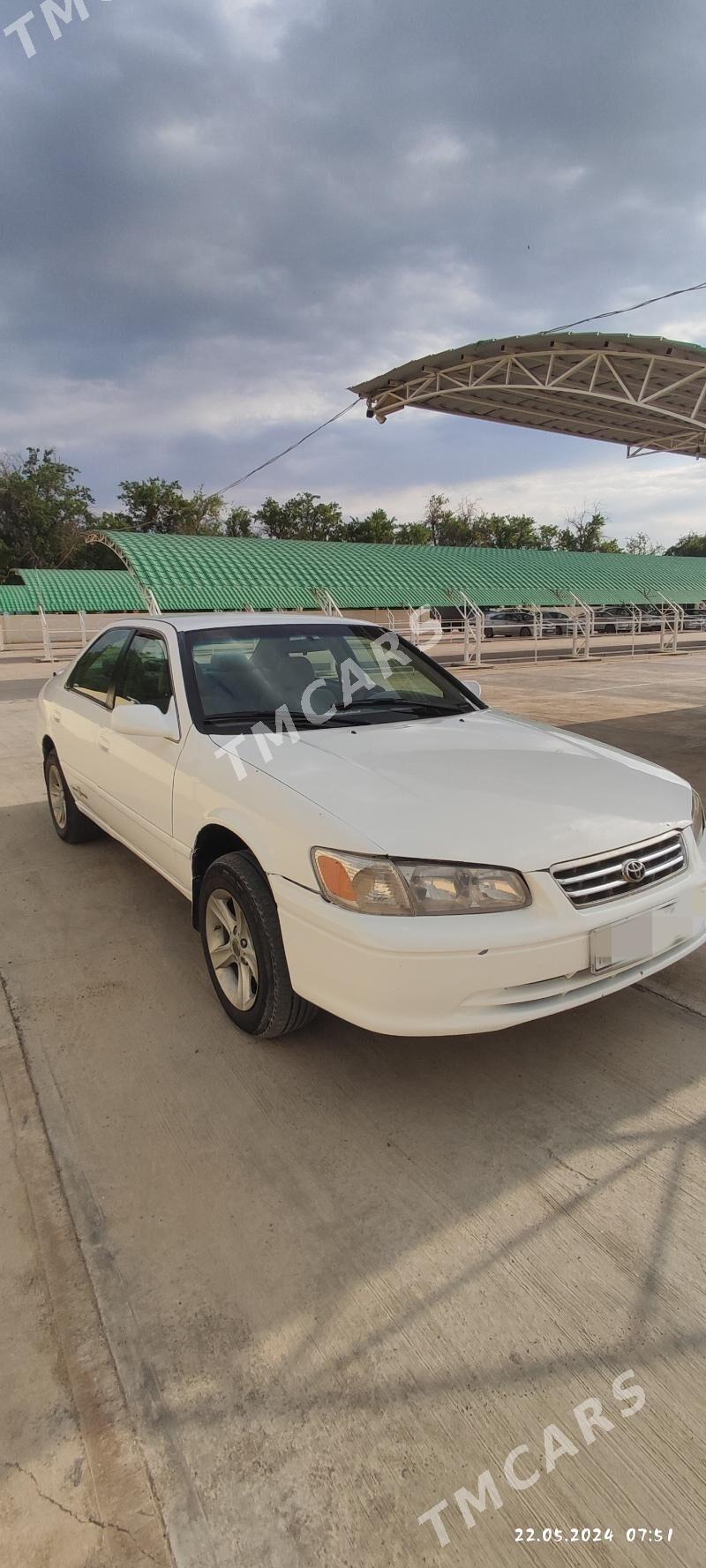 Toyota Camry 1998 - 98 000 TMT - Мары - img 3