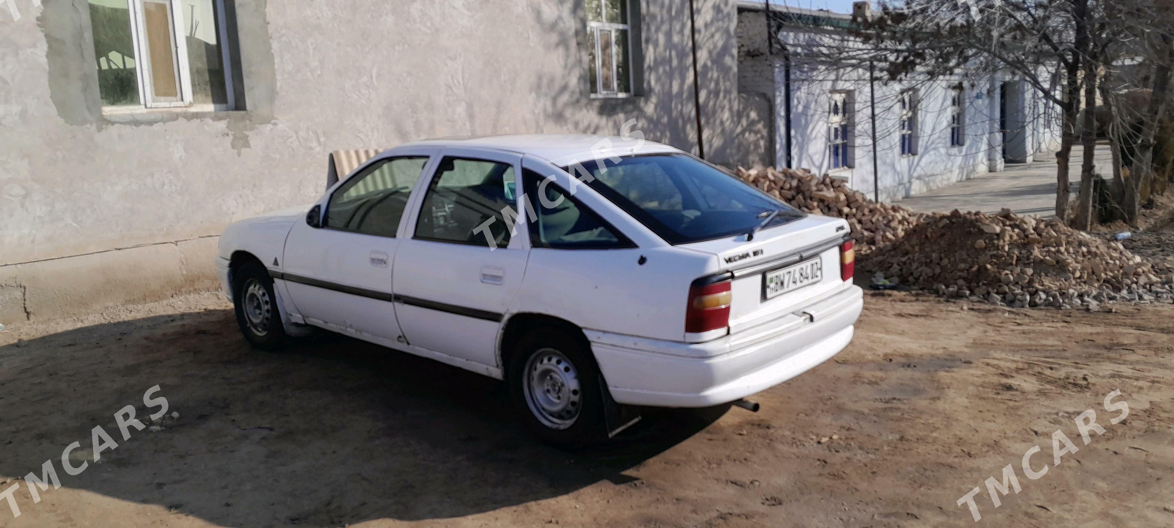 Opel Vectra 1994 - 20 000 TMT - Болдумсаз - img 2