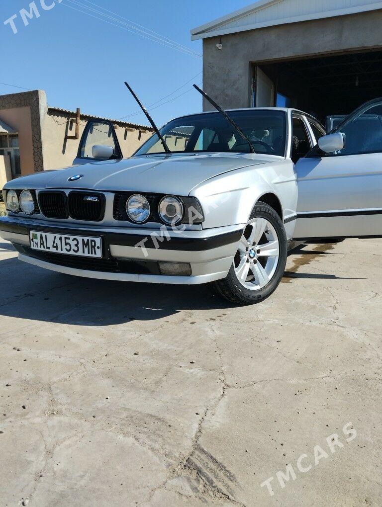 BMW 520 1991 - 45 000 TMT - Türkmengala - img 3