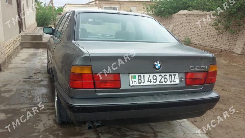 BMW E34 1990 - 40 000 TMT - Шабатский этрап - img 2