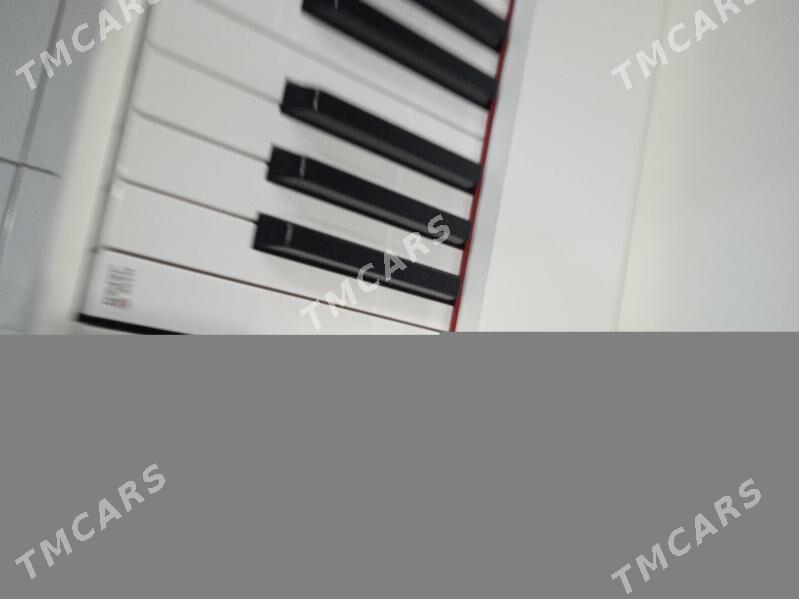 pianino korg elektro - Mary - img 4