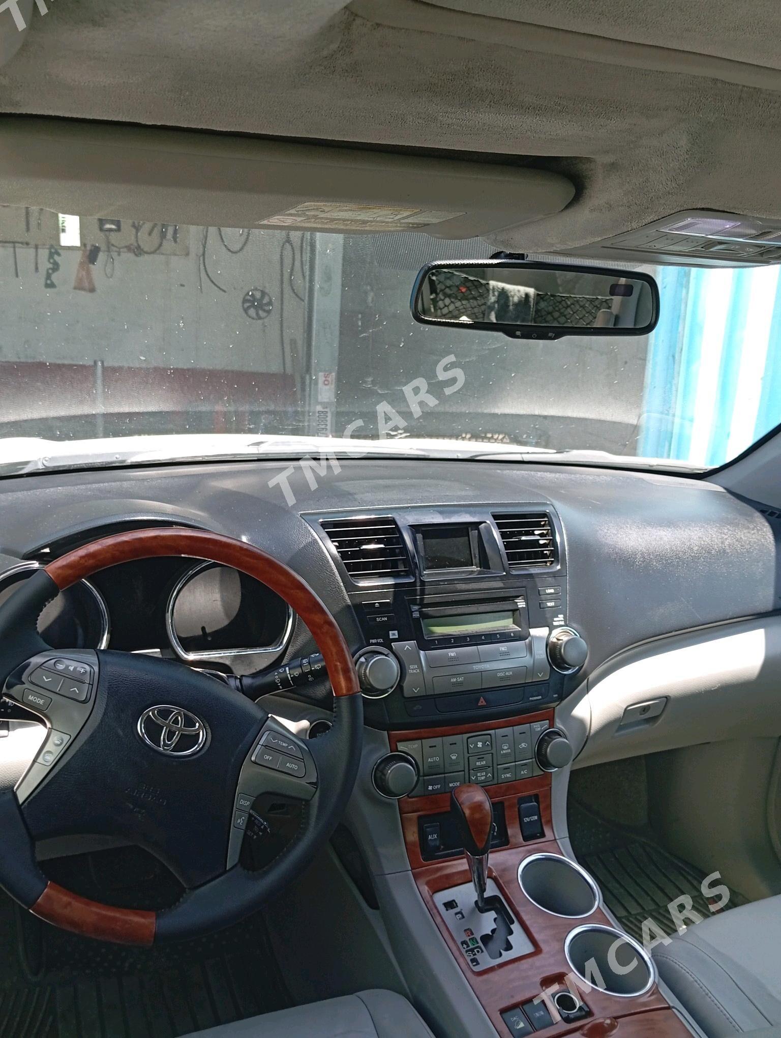 Toyota Highlander 2009 - 250 000 TMT - Aşgabat - img 9