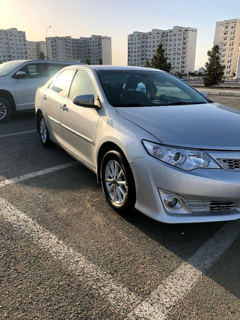 Toyota Camry 2012 - 189 000 TMT - Ак-Бугдайский этрап - img 4