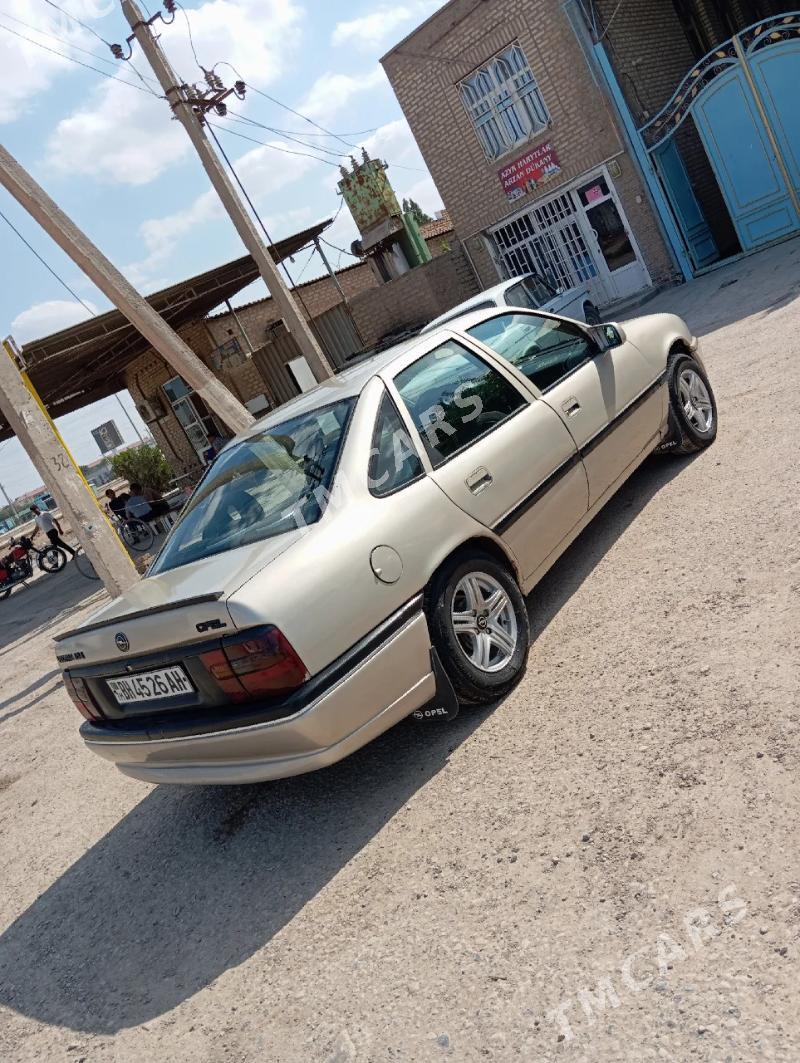 Opel Vectra 1994 - 32 000 TMT - Ашхабад - img 3