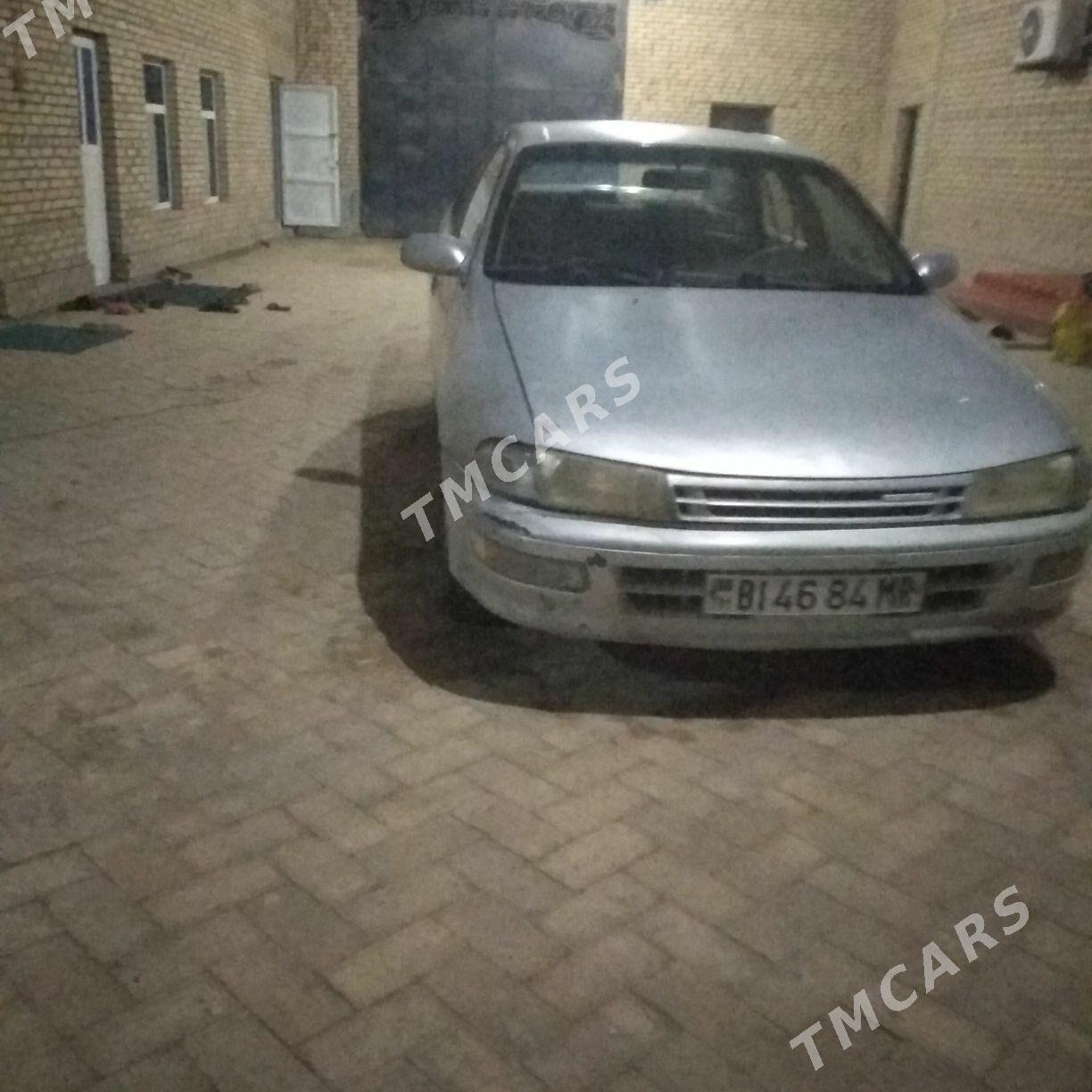 Toyota Carina 1993 - 25 000 TMT - Мургап - img 2