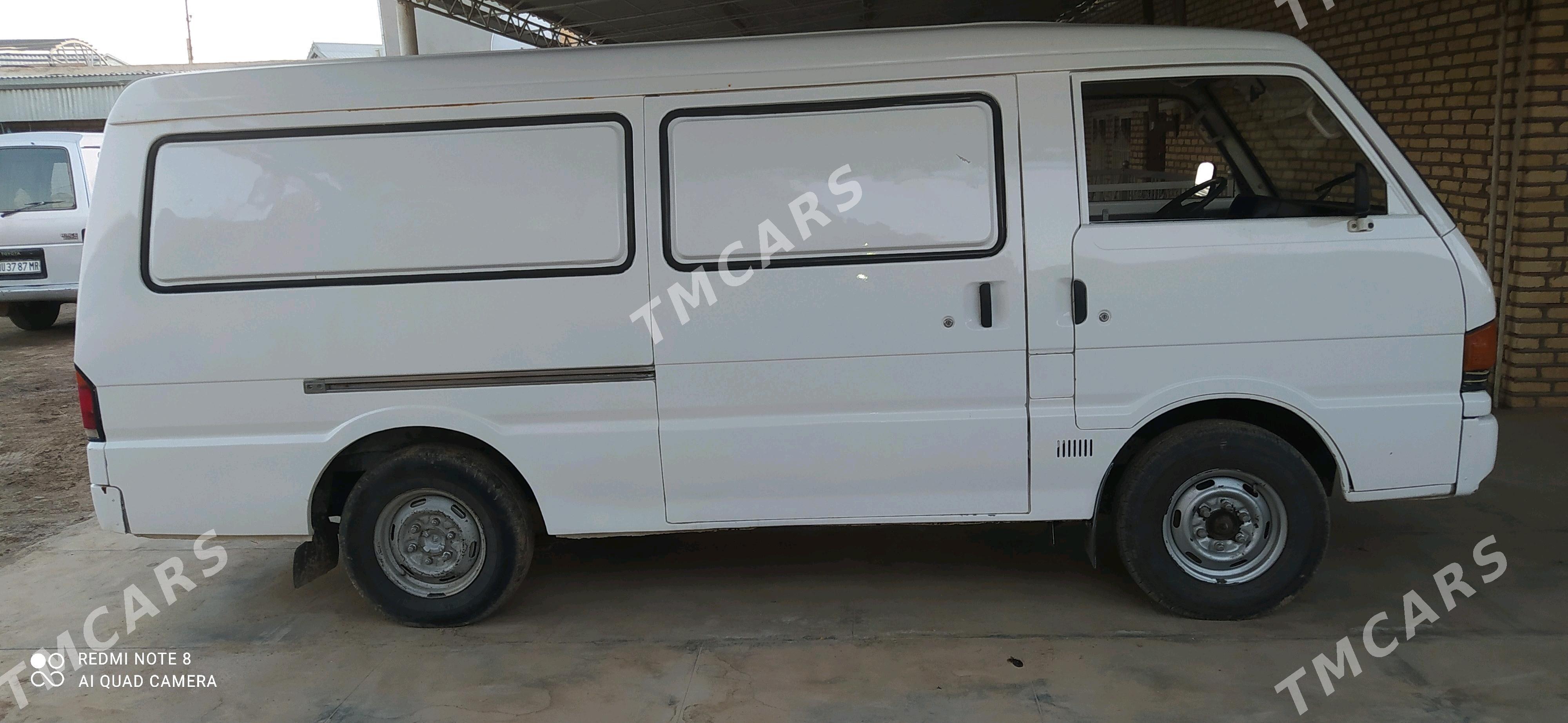 Toyota Hiace 1990 - 60 000 TMT - Murgap - img 3