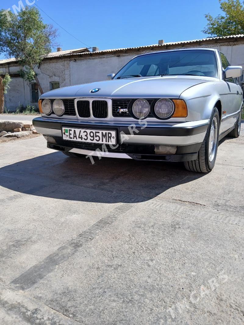BMW 520 1994 - 65 000 TMT - Мары - img 3