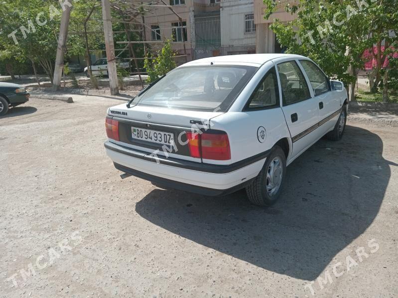 Opel Vectra 1991 - 26 000 TMT - Дашогуз - img 2