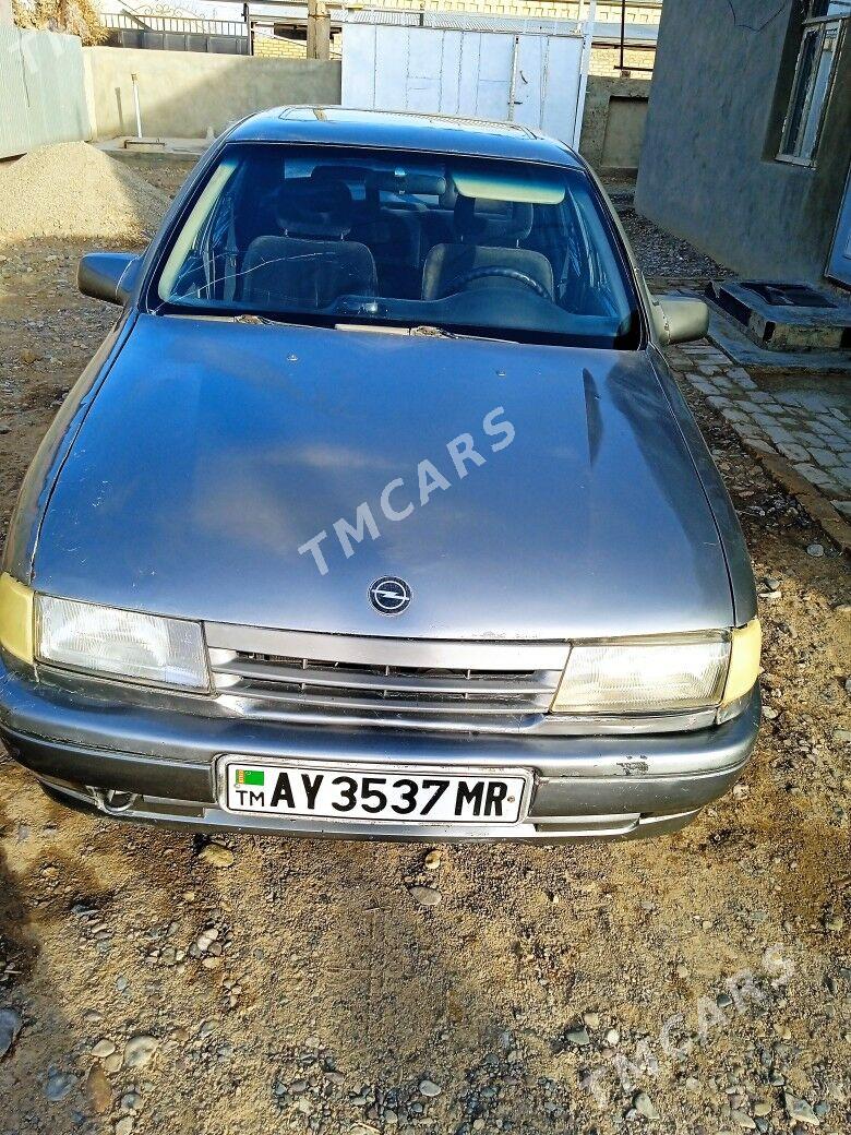 Opel Vectra 1988 - 18 000 TMT - Векильбазар - img 5