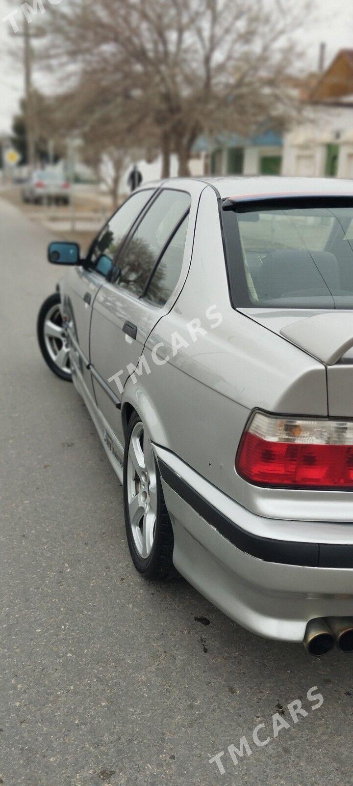 BMW 328 1996 - 40 000 TMT - Gyzylarbat - img 5