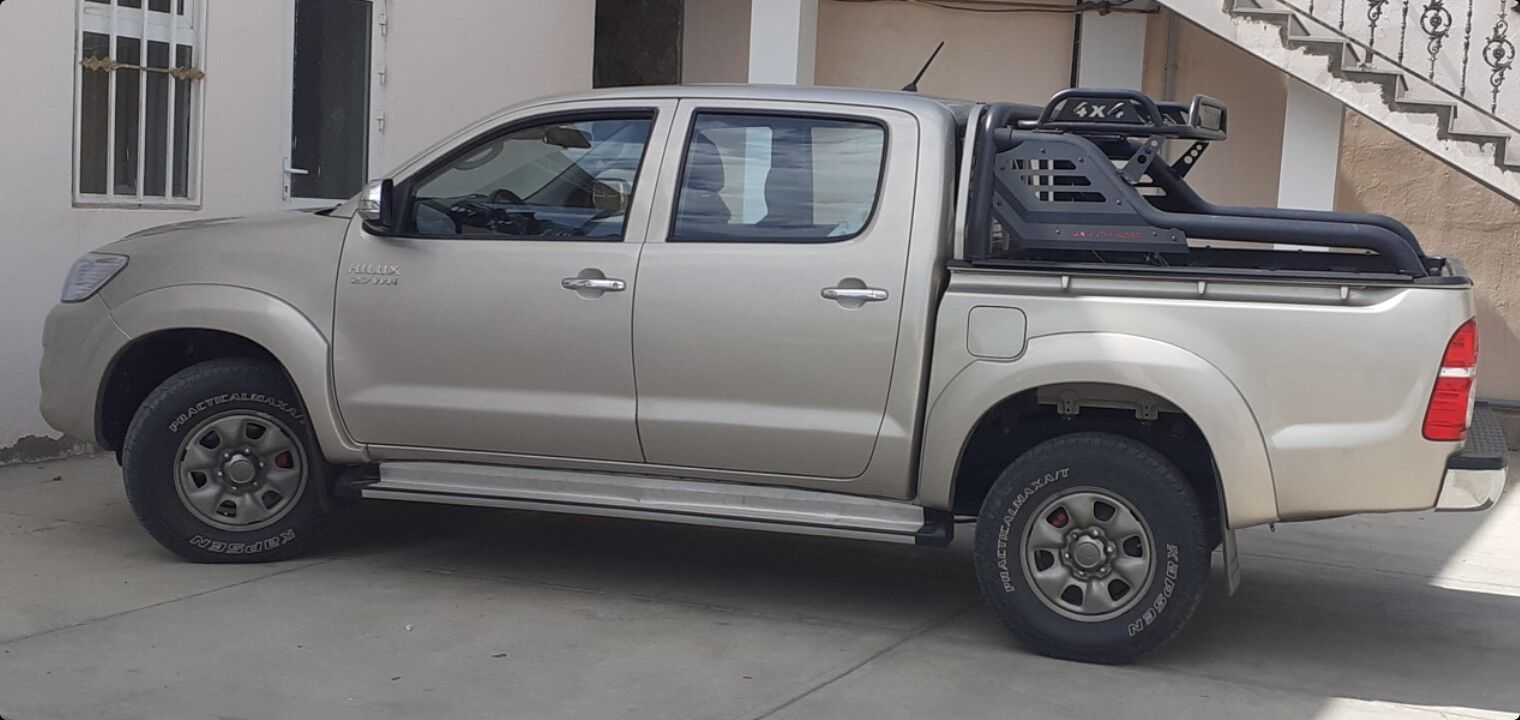 Toyota Hilux 2015 - 390 000 TMT - Türkmenbaşy - img 3