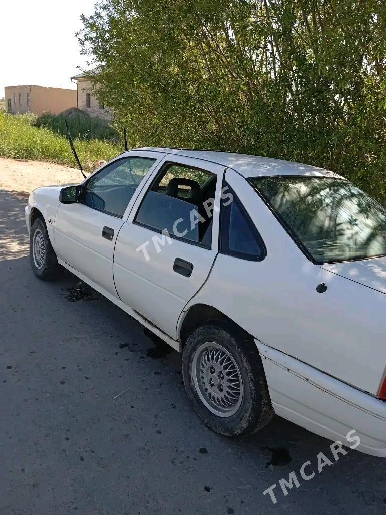 Opel Vectra 1992 - 30 000 TMT - Türkmenbaşy etr. - img 3