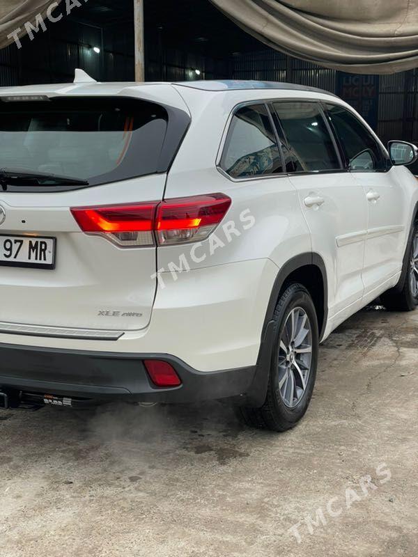 Toyota Highlander 2018 - 420 000 TMT - Türkmenabat - img 2