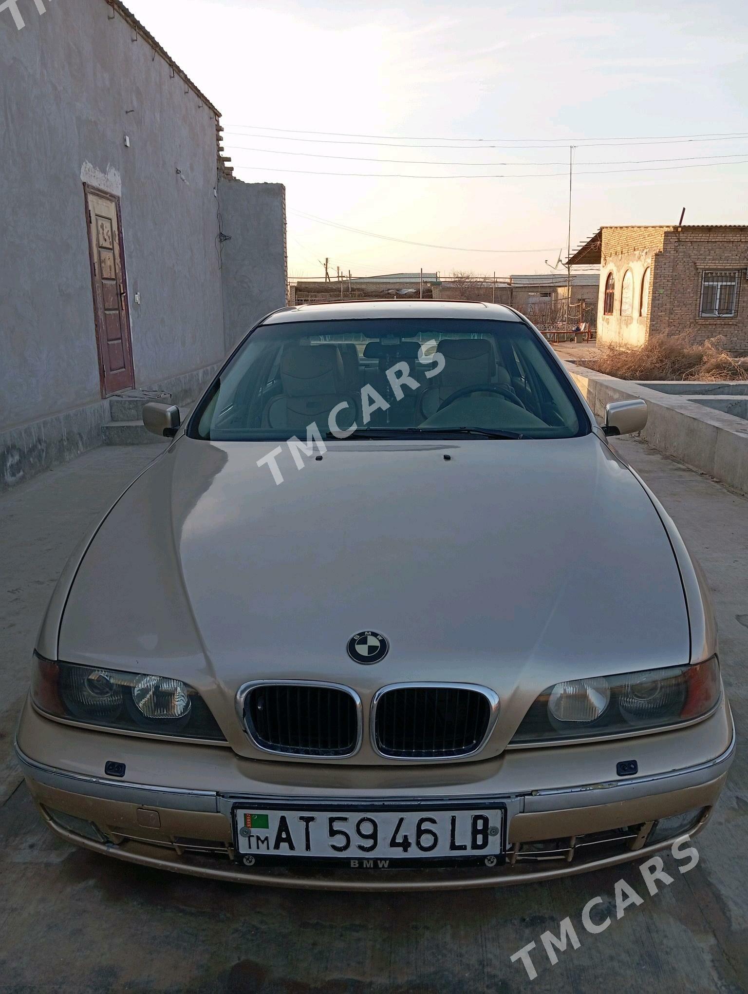 BMW 528 2000 - 85 000 TMT - Туркменабат - img 3