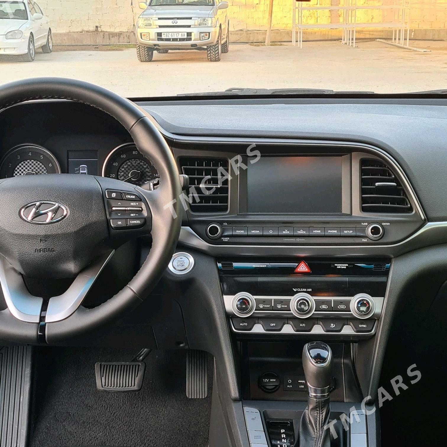 Hyundai Elantra 2020 - 235 000 TMT - 30 mkr - img 3