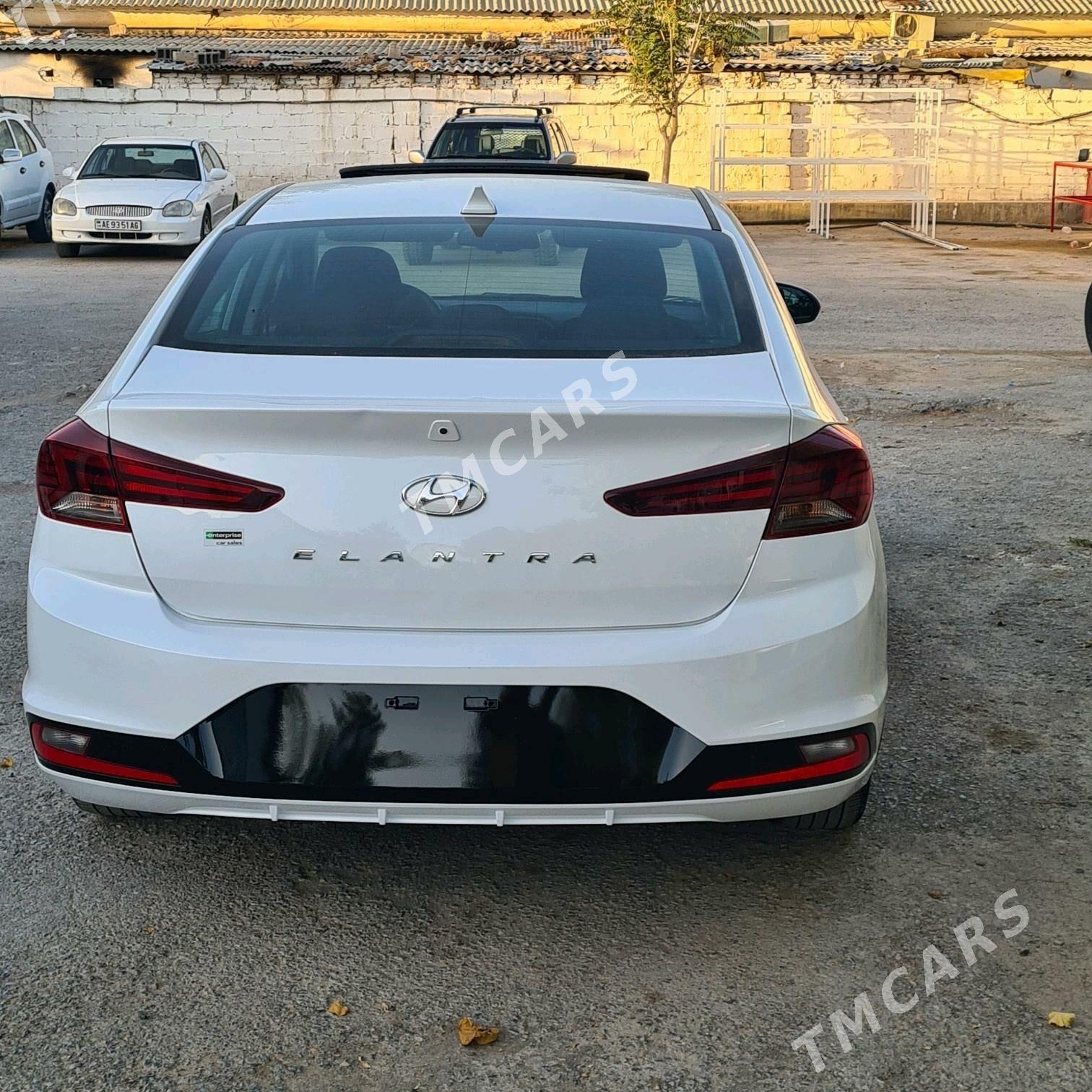 Hyundai Elantra 2020 - 235 000 TMT - 30 mkr - img 5