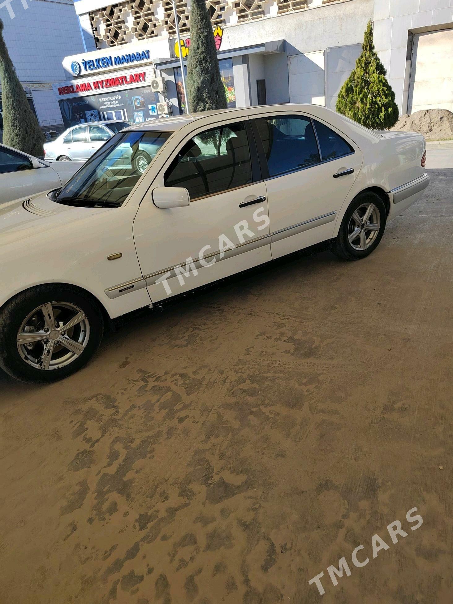 Mercedes-Benz E320 1997 - 59 000 TMT - Sakarçäge - img 3