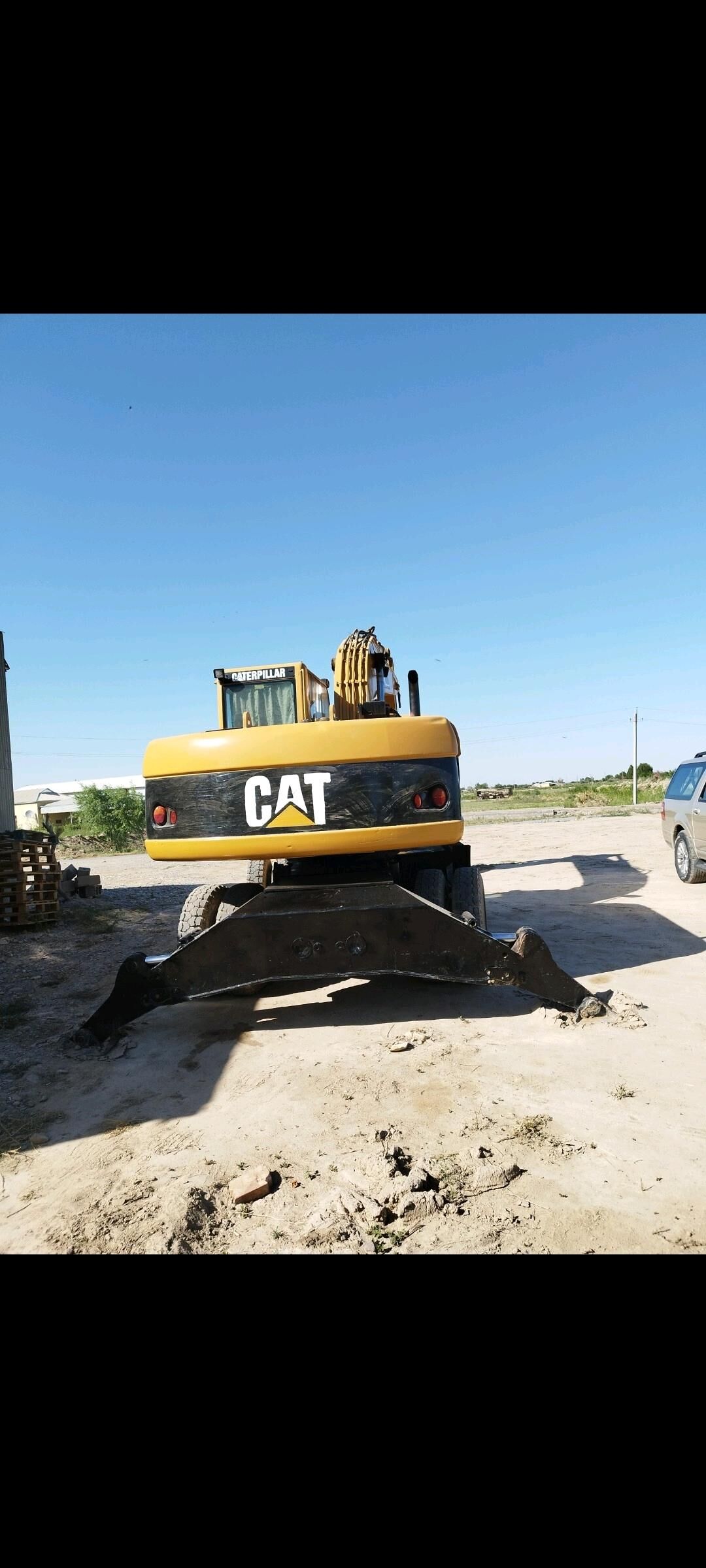 Caterpillar Excavator 2006 - 900 000 TMT - Mary - img 5