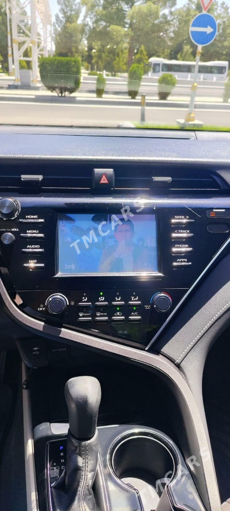 Toyota Camry 2019 - 300 000 TMT - Aşgabat - img 8