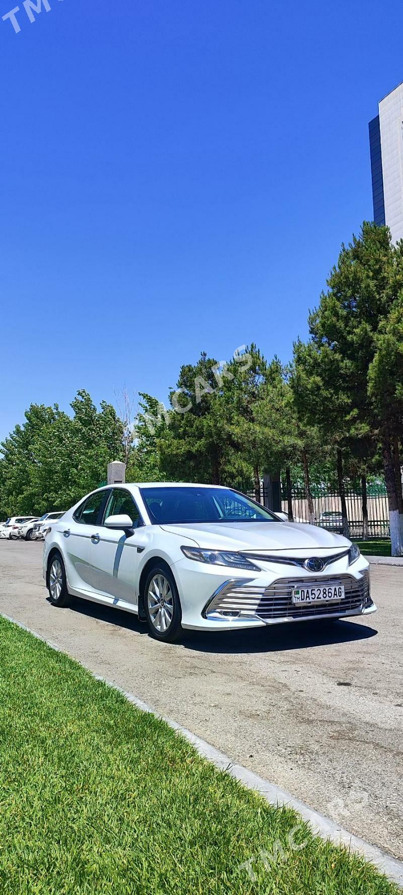 Toyota Camry 2019 - 300 000 TMT - Aşgabat - img 2