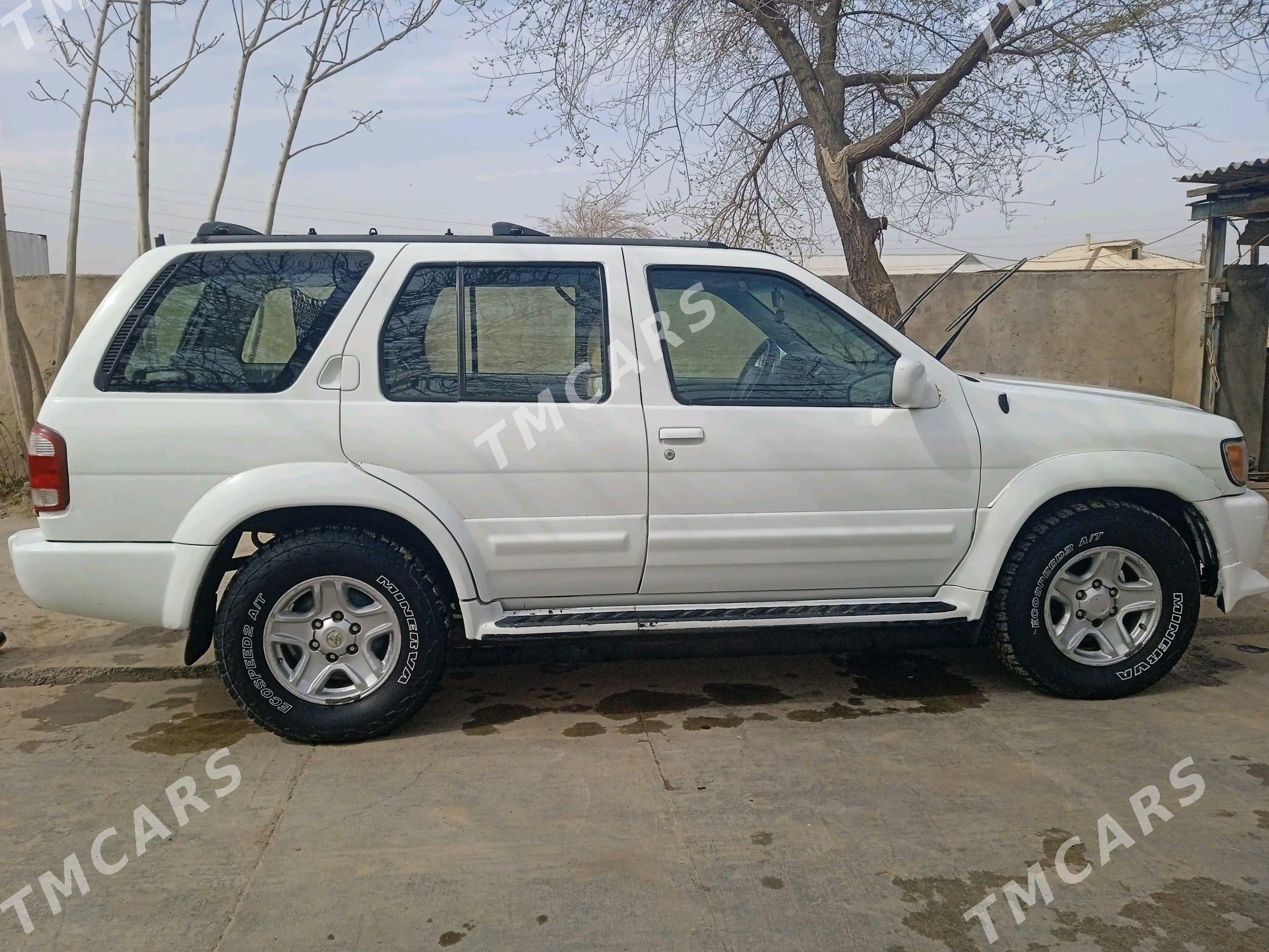 Infiniti QX4 2002 - 100 000 TMT - Мары - img 2