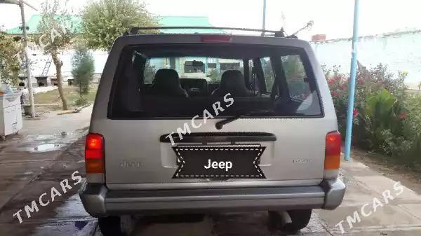 Jeep Cherokee 2001 - 50 000 TMT - Sarahs - img 2