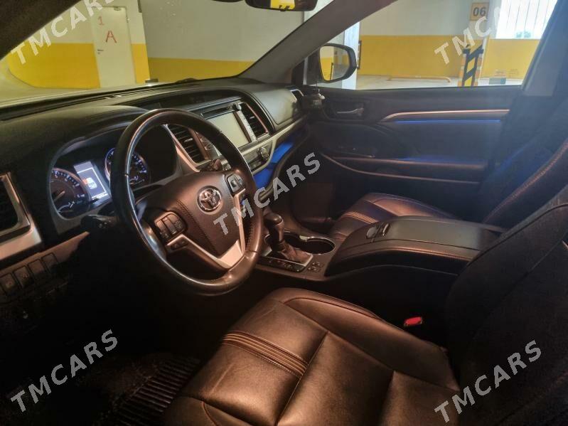 Toyota Highlander 2019 - 445 000 TMT - Ашхабад - img 9