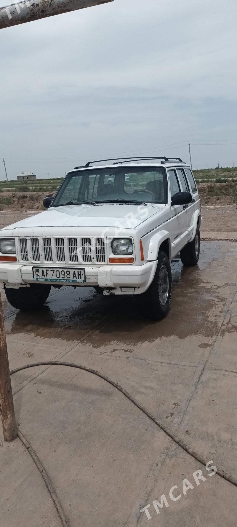 Jeep Cherokee 1998 - 50 000 TMT - Теджен - img 3