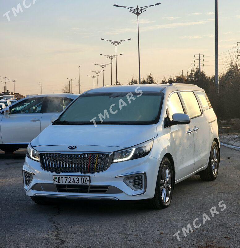 Kia Sedona 2017 - 320 000 TMT - Дашогуз - img 5