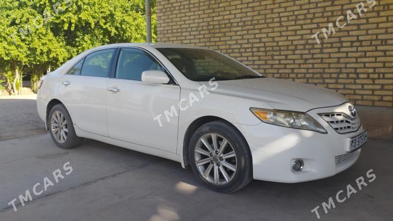 Toyota Camry 2011 - 165 000 TMT - Бабадайхан - img 2