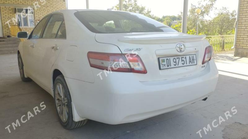 Toyota Camry 2011 - 165 000 TMT - Бабадайхан - img 4