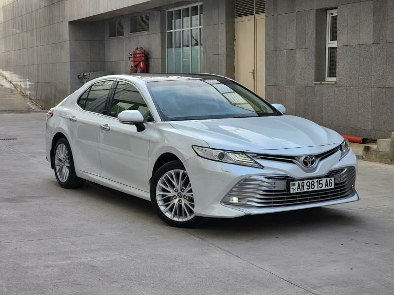 Toyota Camry 2019 - 535 000 TMT - 11 мкр - img 5