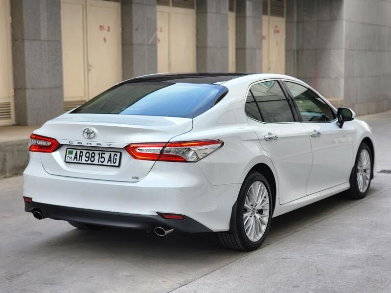 Toyota Camry 2019 - 535 000 TMT - 11 mkr - img 8