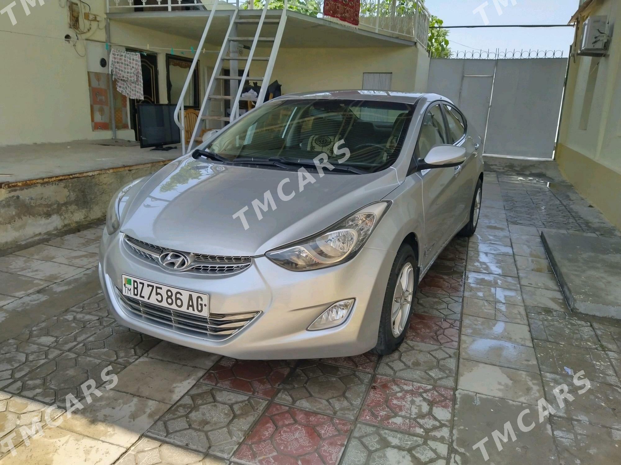 Hyundai Elantra 2011 - 120 000 TMT - Хитровка - img 8