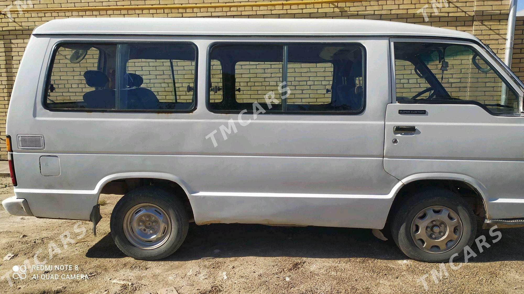 Toyota Hiace 1988 - 30 000 TMT - Sakarçäge - img 10