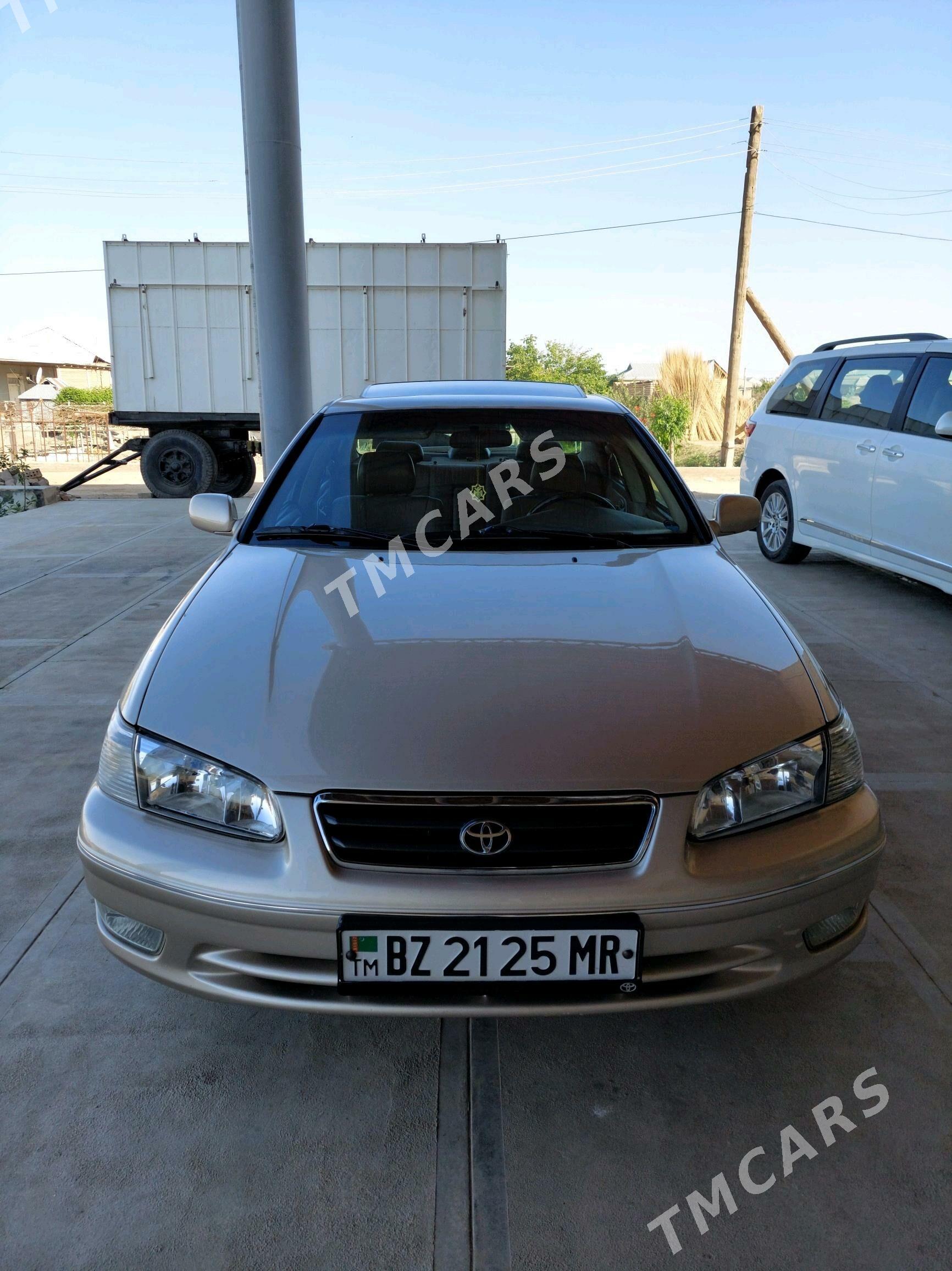 Toyota Camry 2001 - 152 000 TMT - Сакарчага - img 4