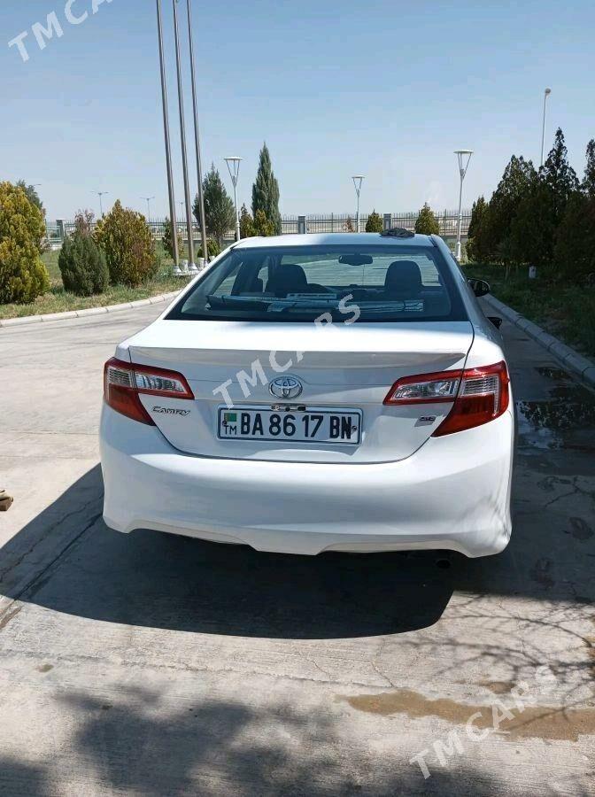 Toyota Camry 2014 - 172 000 TMT - Balkanabat - img 2