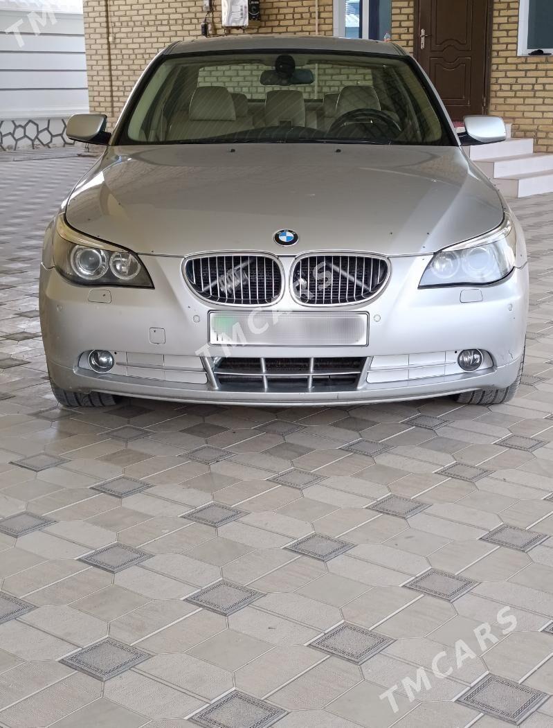 BMW E60 2007 - 140 000 TMT - Мары - img 3