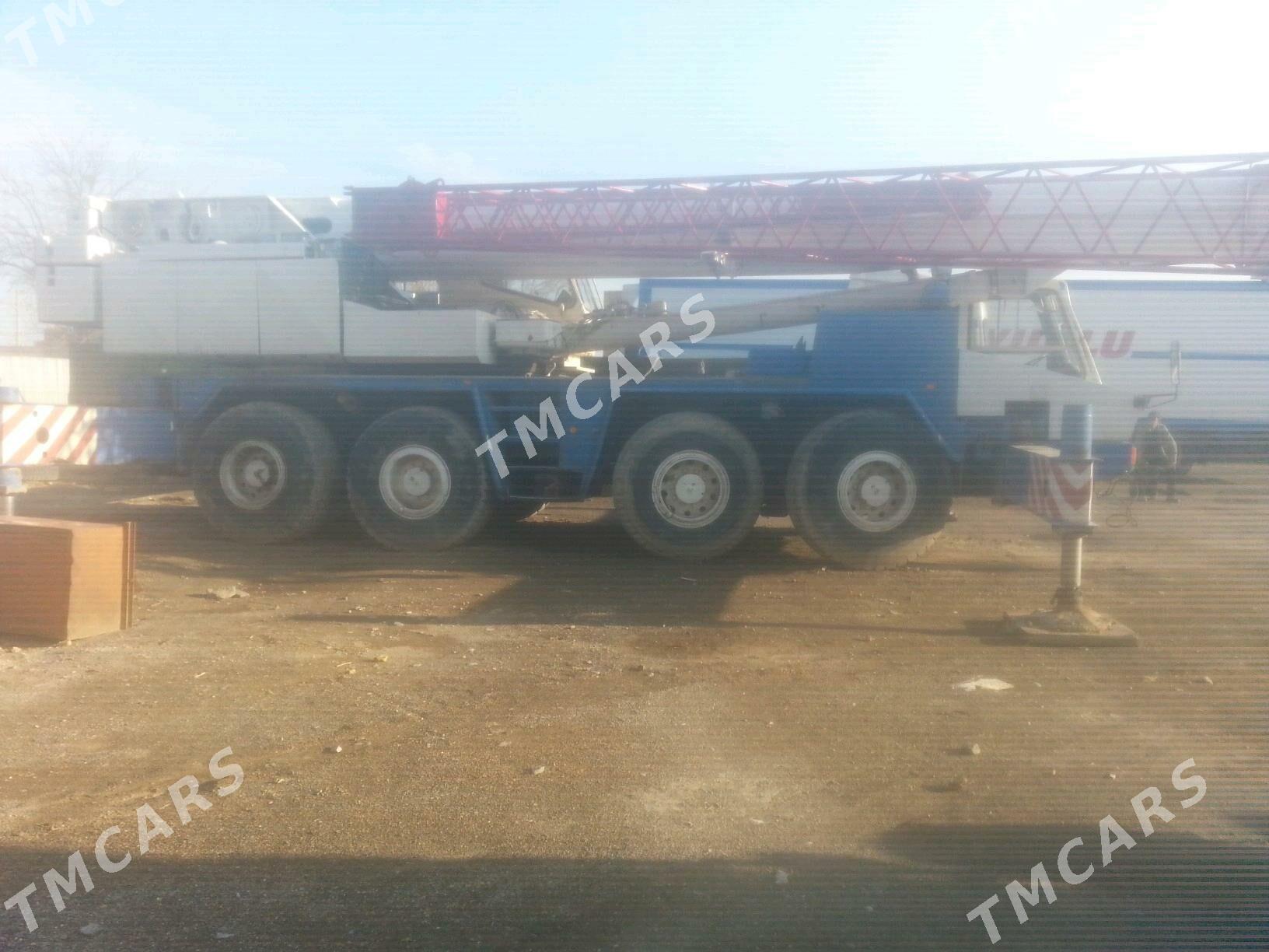 Liebherr A-series 2002 - 1 950 000 TMT - Mary - img 2