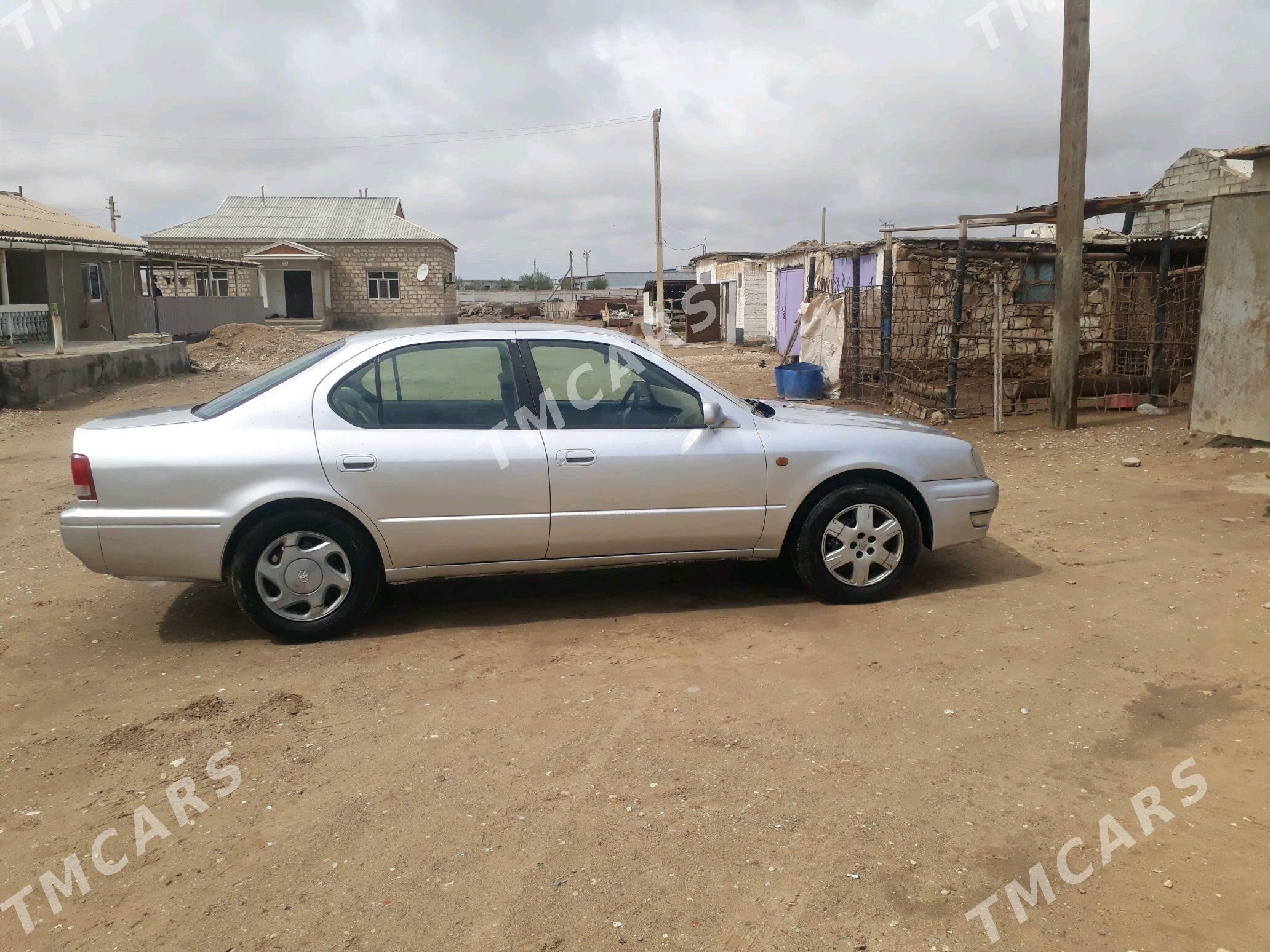 Toyota Camry 1994 - 45 000 TMT - Esenguly - img 5