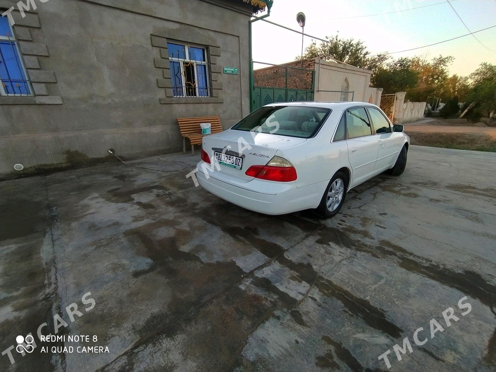 Toyota Avalon 2003 - 130 000 TMT - Акдепе - img 2