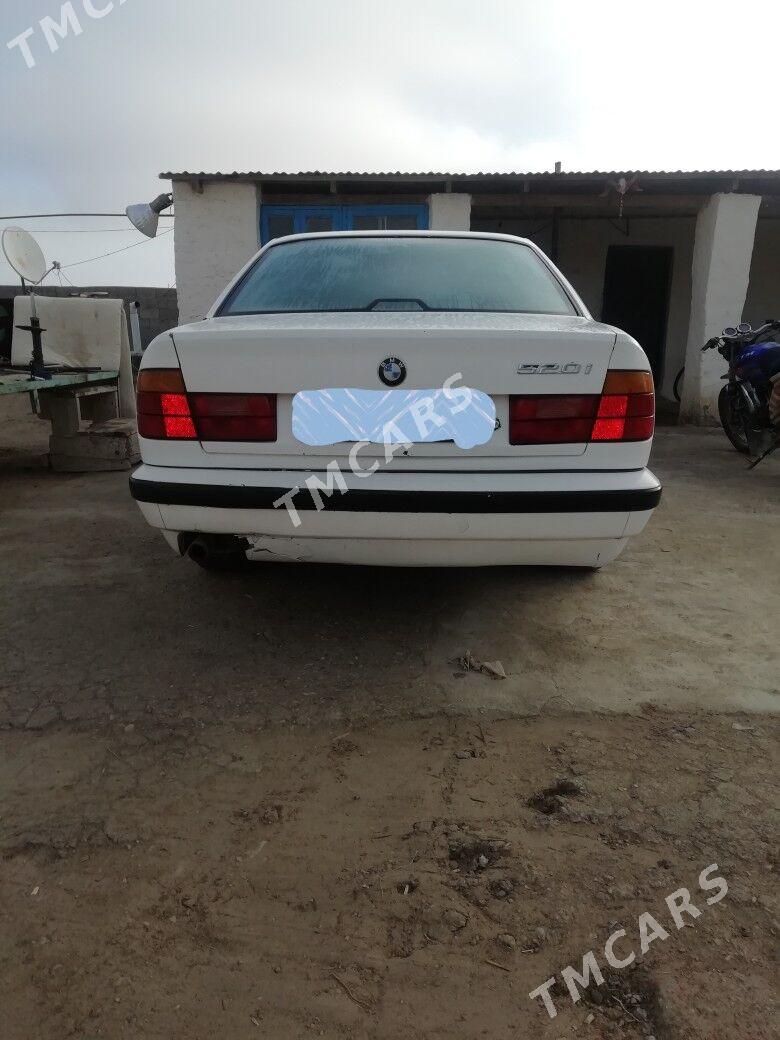 BMW 520 1992 - 40 000 TMT - Bereket - img 3