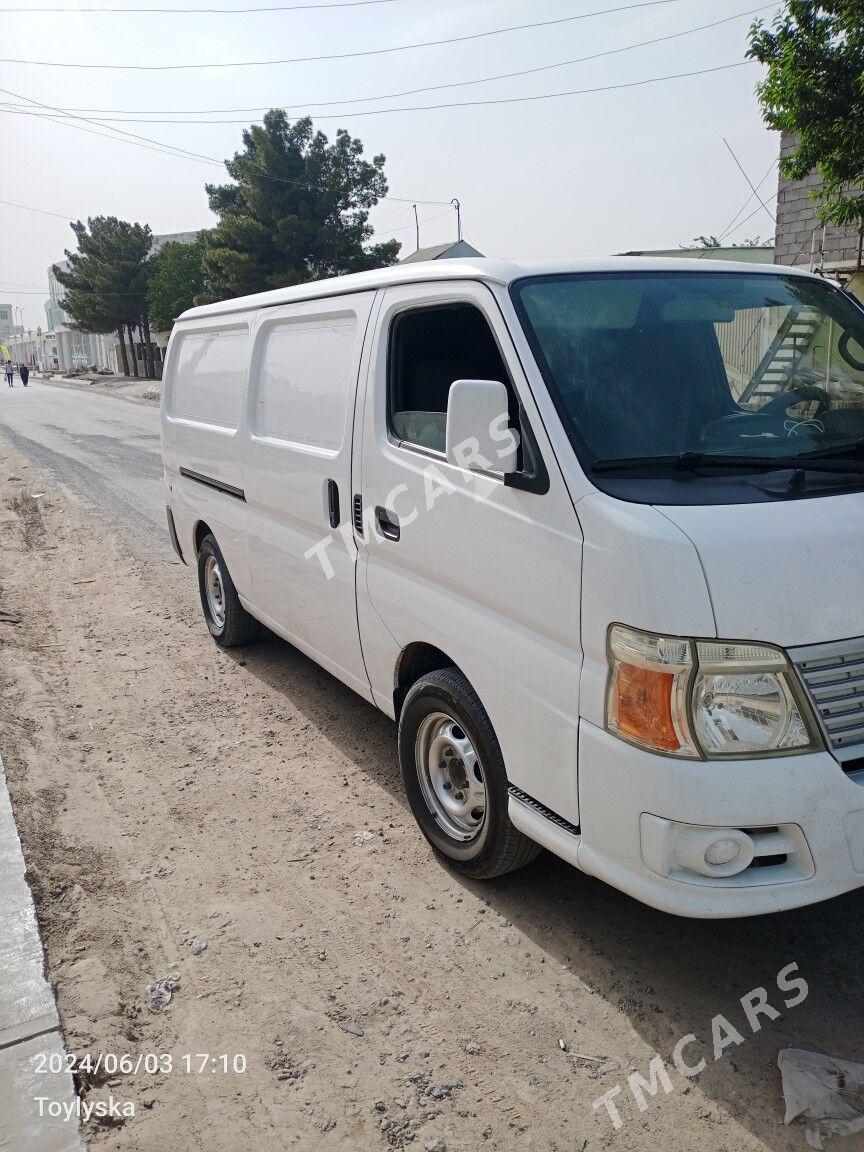 Nissan Urvan 2010 - 190 000 TMT - Ашхабад - img 4