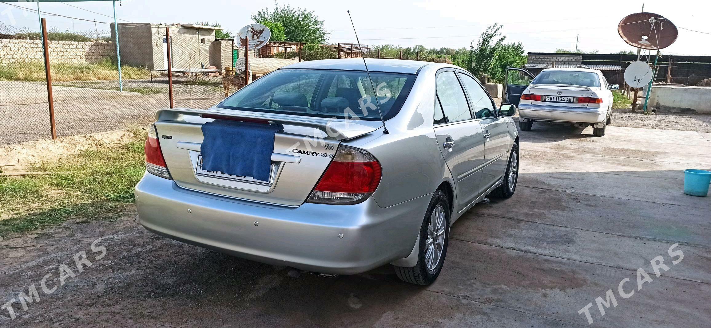 Toyota Camry 2006 - 130 000 TMT - Теджен - img 4