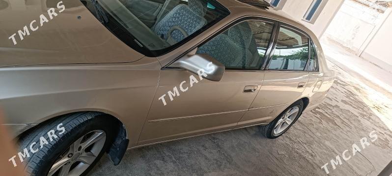 Toyota Avalon 2000 - 142 000 TMT - Mary - img 3